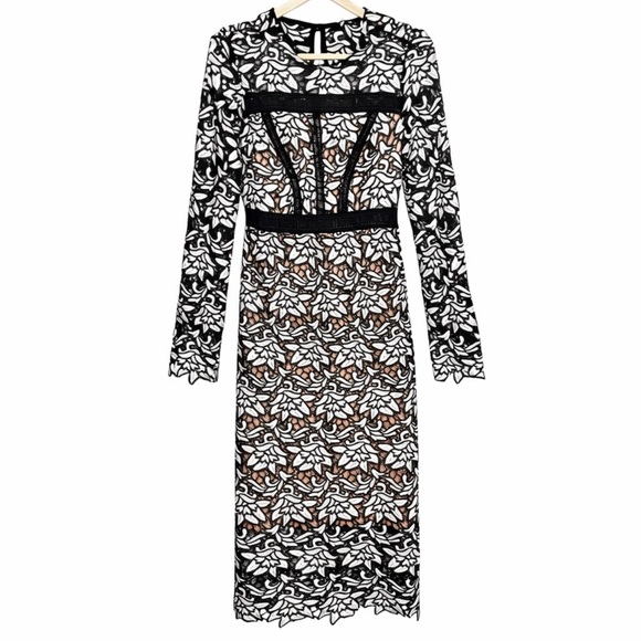 True Decadence Black White Floral Appliqué Lace Midi Dress Sz 10 Long Sleeve - Picture 2 of 11